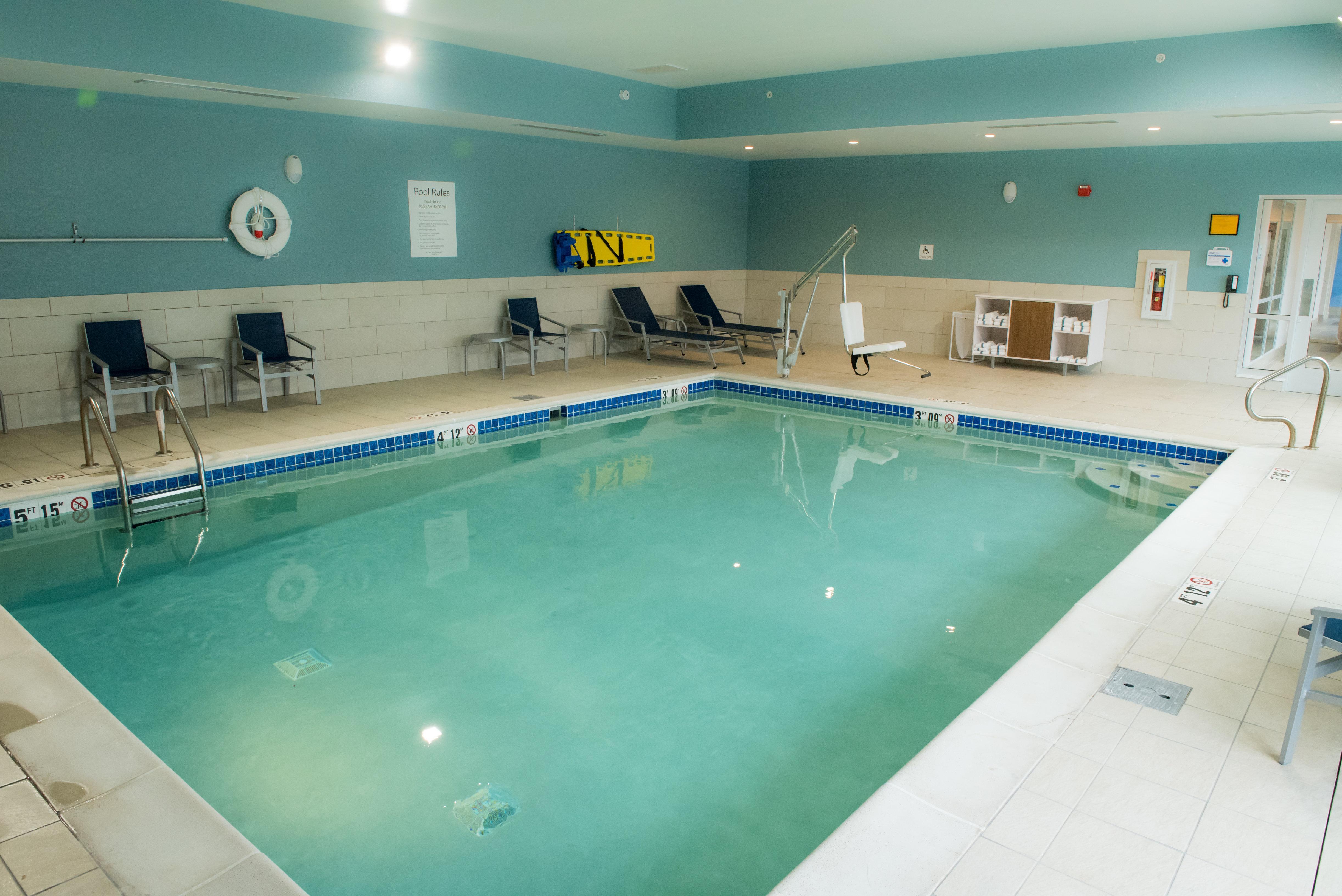 Holiday Inn Express & Suites - Fort Wayne North By Ihg Sunnybrook Acres Exteriör bild